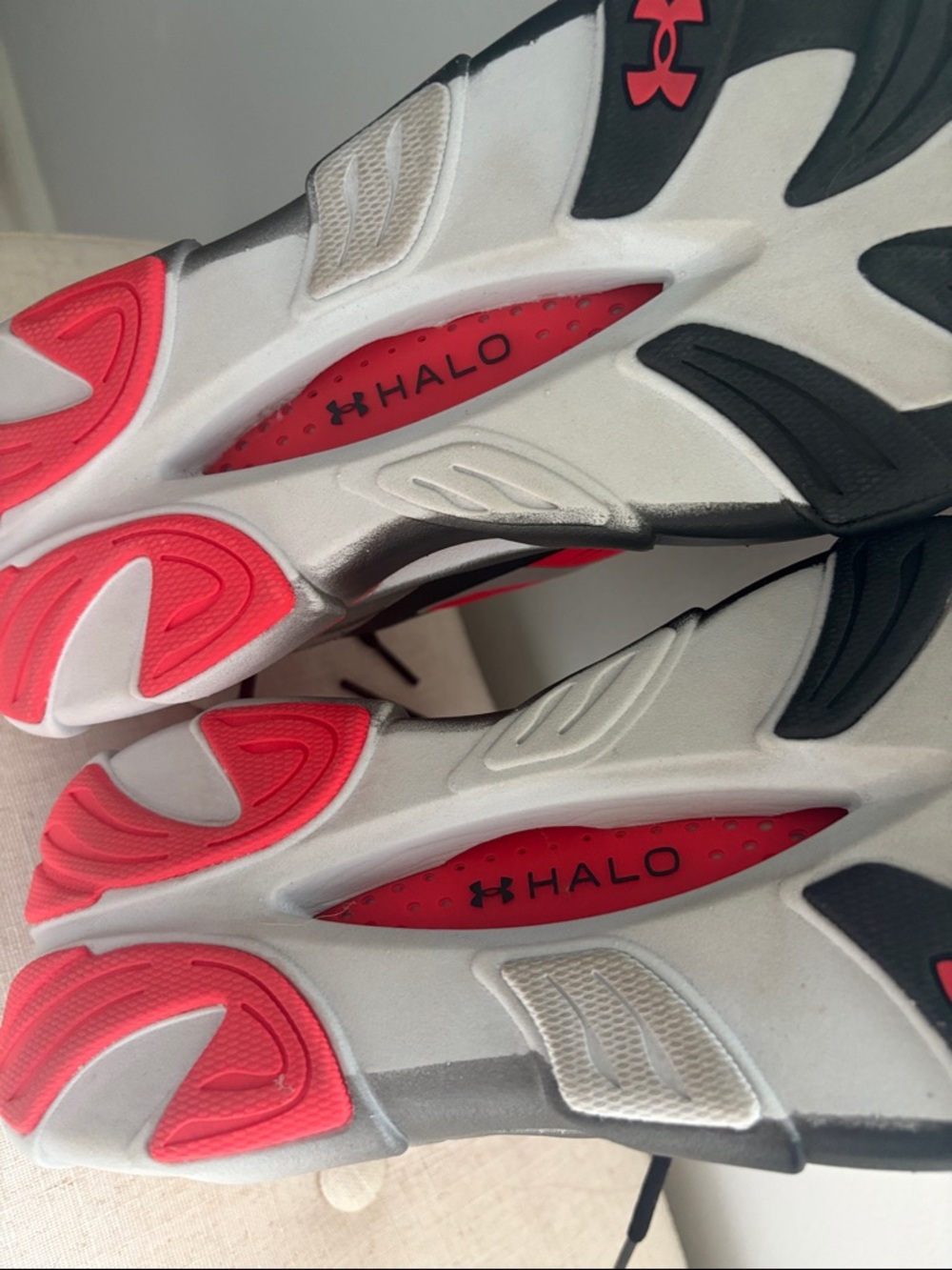 Under Armour  Women's Halo Racer Running Shoes; Sz: 8.5; Like New - Picture 12 of 14